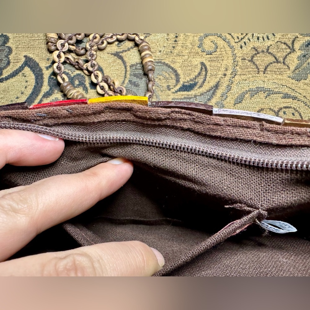 Handcrafted Coconut Shell Purse - Picture 12 of 15